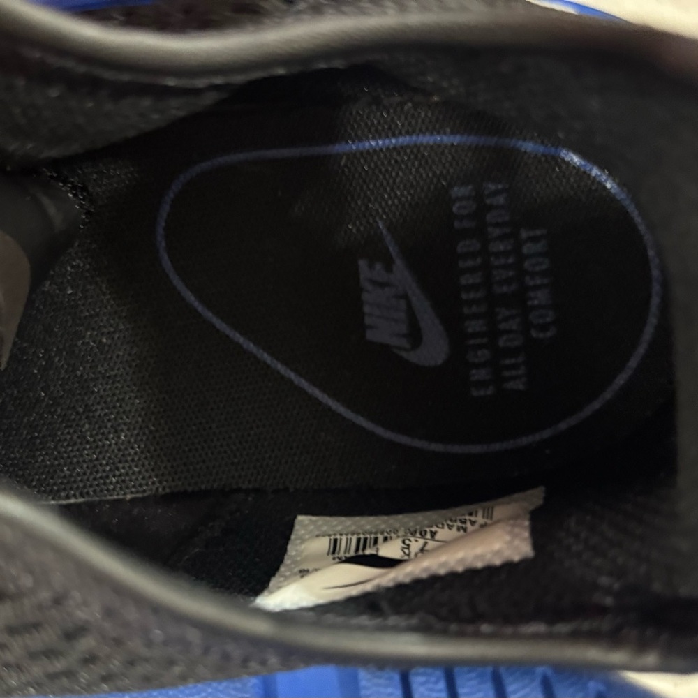 Size 8.5 men’s shoe - Picture 14 of 15